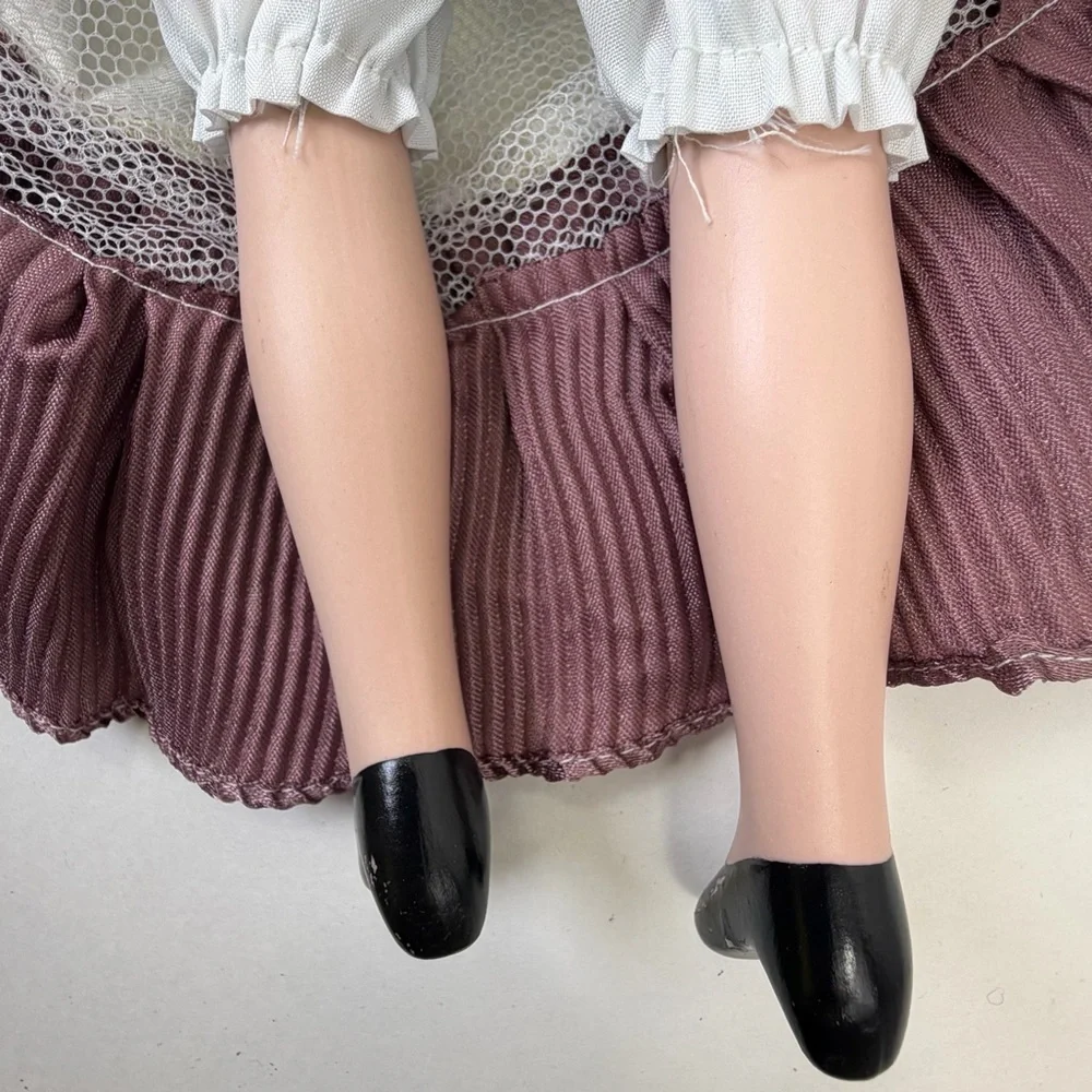 Vintage Style 27” Porcelain Doll Victorian Dress Cottagecore Decor - Picture 10 of 14